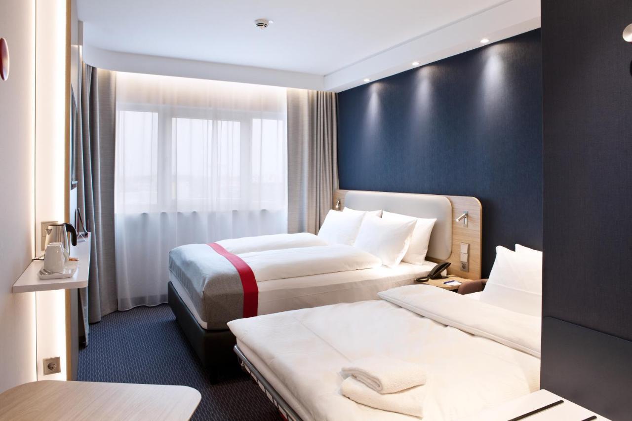 Holiday Inn Express - Offenburg By Ihg Exteriör bild