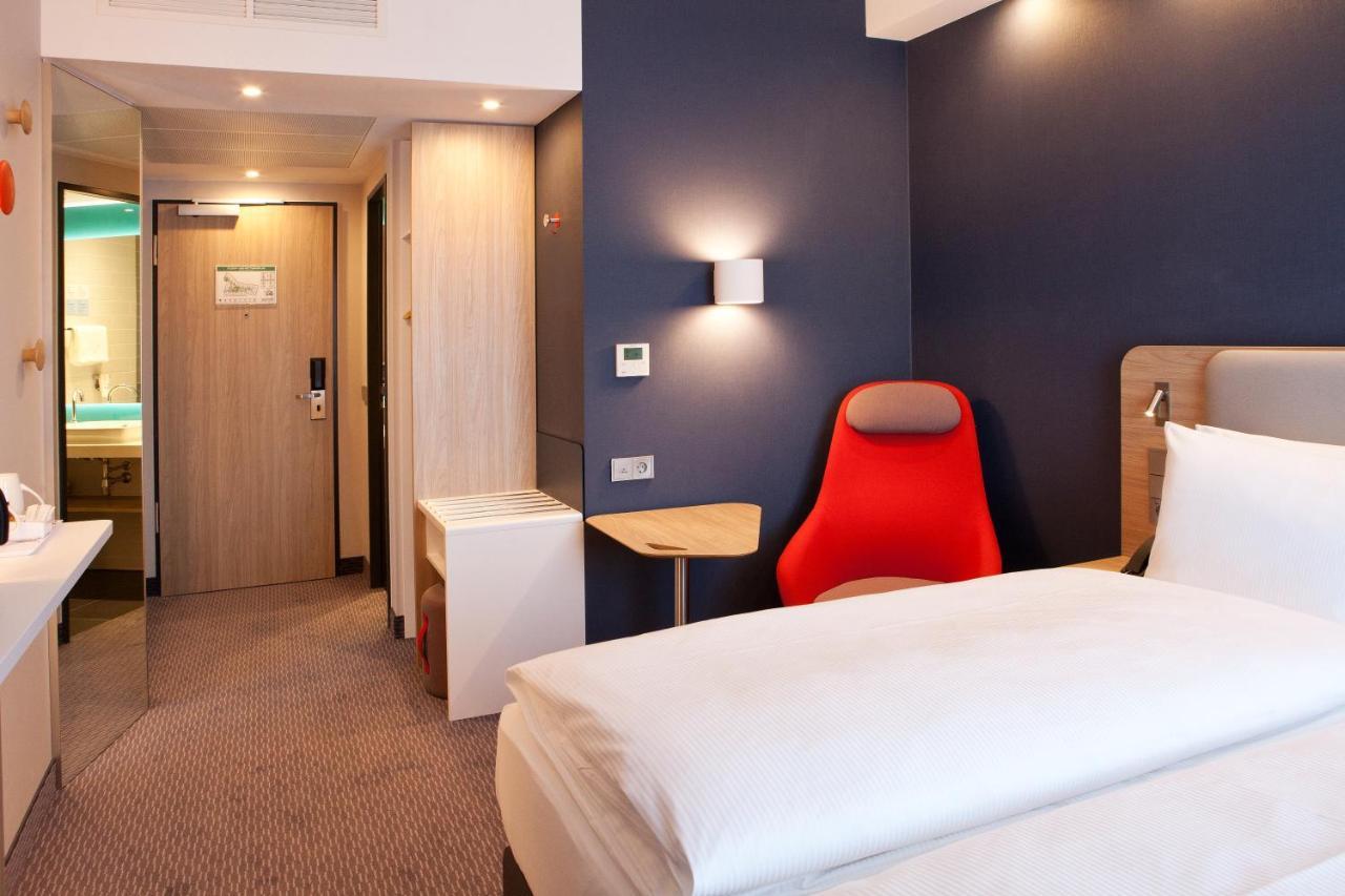 Holiday Inn Express - Offenburg By Ihg Exteriör bild